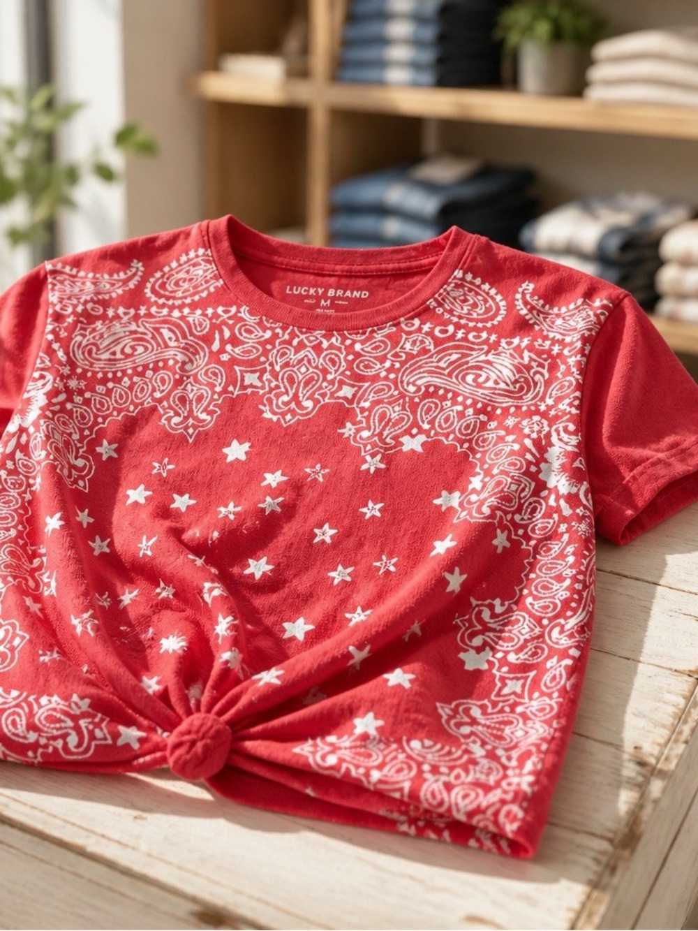 Lucky Brand Bandana Print Star Knot-Front T-Shirt  women’s size large